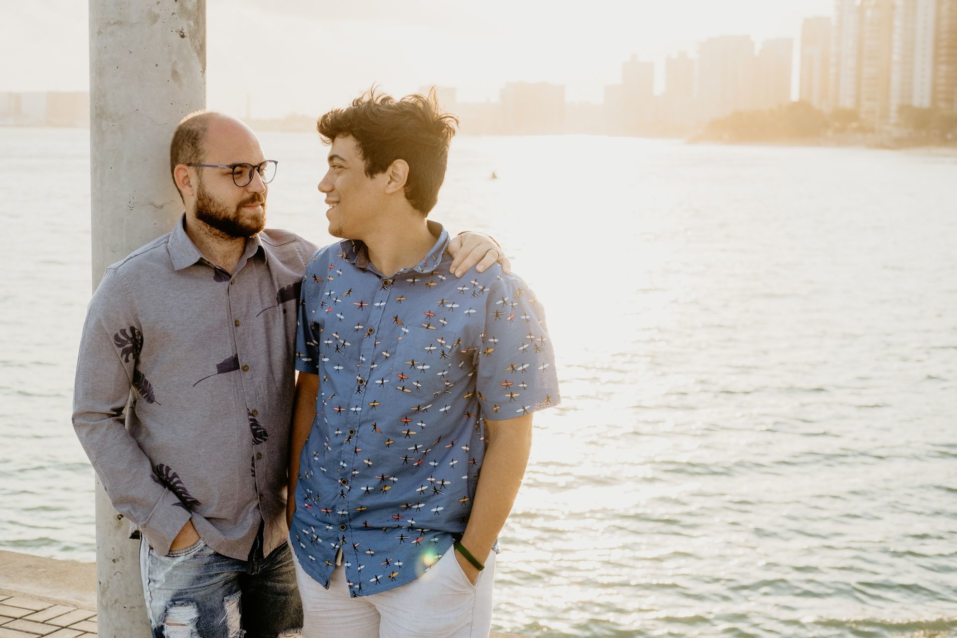 Foto Douglas & Leonardo | Ensaio de Casal | Beira Mar de Fortaleza-CE Foto Douglas & Leonardo | Ensaio de Casal | Beira Mar de Fortaleza-CE - Imagem 6