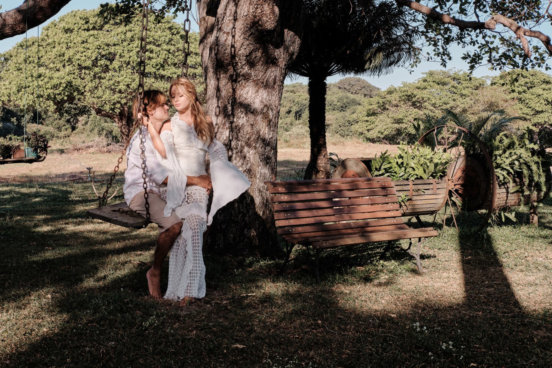 Foto Isadora & Rafael | Ensaio de Noivos | Fazenda Terra do Sol | Tabuba-CE Foto Isadora & Rafael | Ensaio de Noivos | Fazenda Terra do Sol | Tabuba-CE - Imagem 31