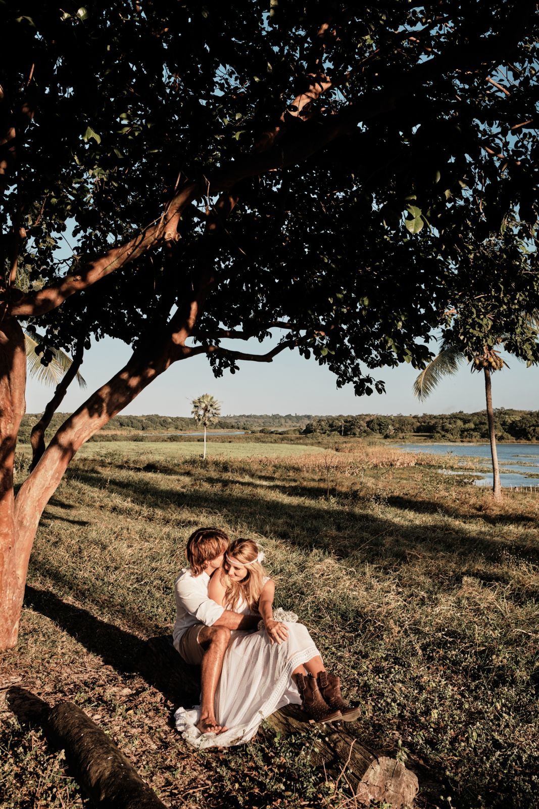 Foto Isadora & Rafael | Ensaio de Noivos | Fazenda Terra do Sol | Tabuba-CE Foto Isadora & Rafael | Ensaio de Noivos | Fazenda Terra do Sol | Tabuba-CE - Imagem 56